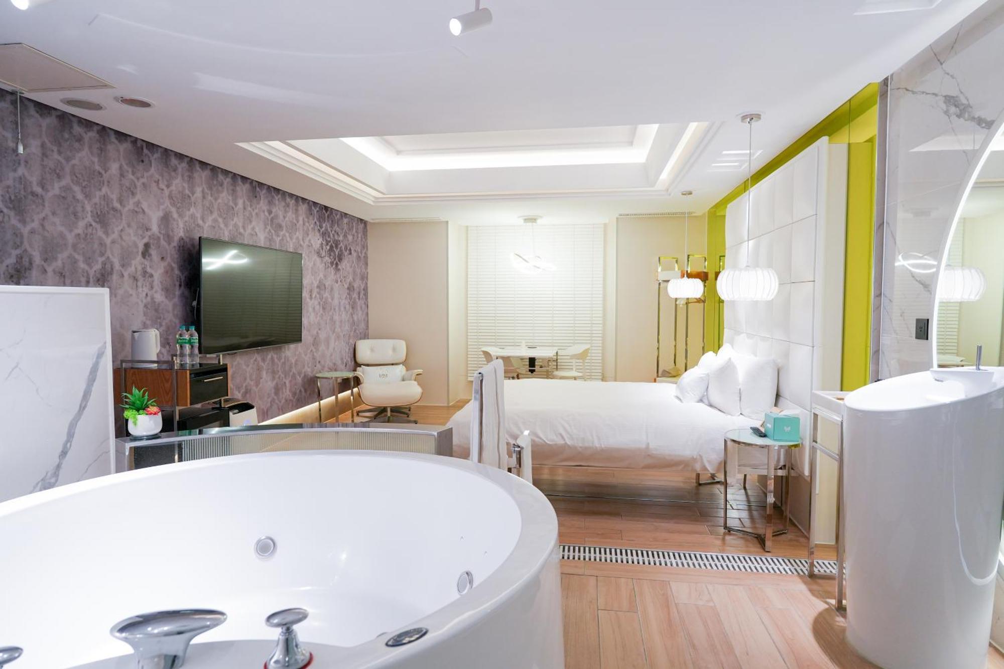 Mmmotel Таоюань Экстерьер фото